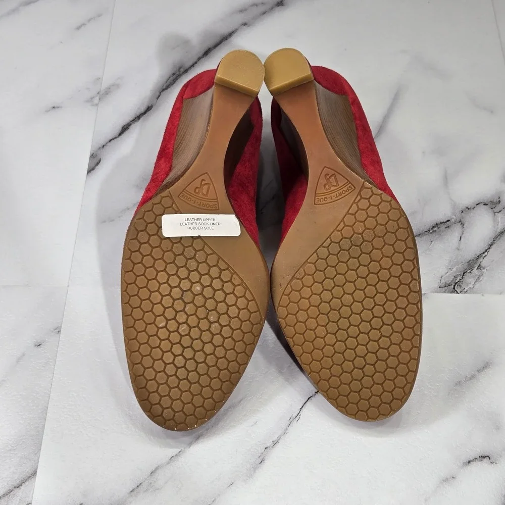 Donald J Pliner Heather Pumps Womens 7.5 Tomato Red Suede Covered Wedge Heels